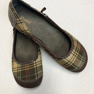 Mudd Browm Plaid DISHY Flats